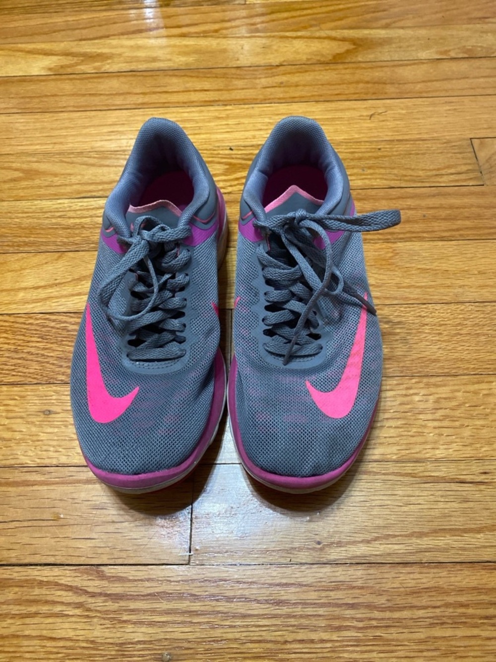 Nike Women’s Gray and Hot Pink Athletic Sneakers